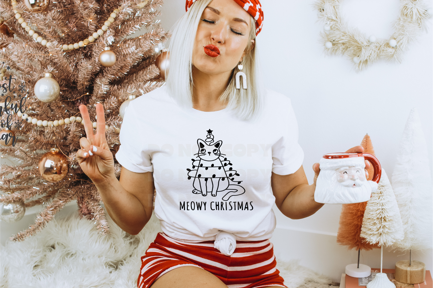 Meowy Christmas